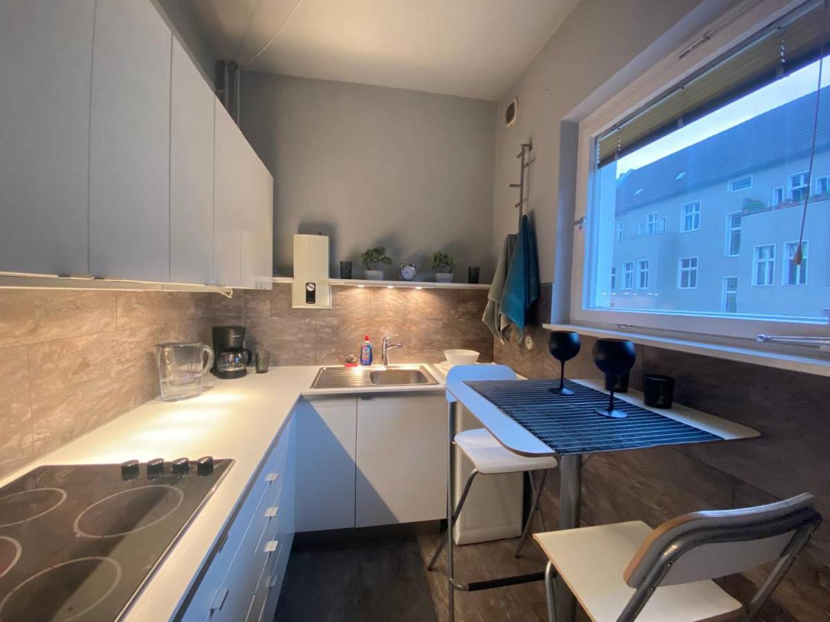 Cozy Modern Apartment With Small Balcony In The Heart Of 柏林 外观 照片